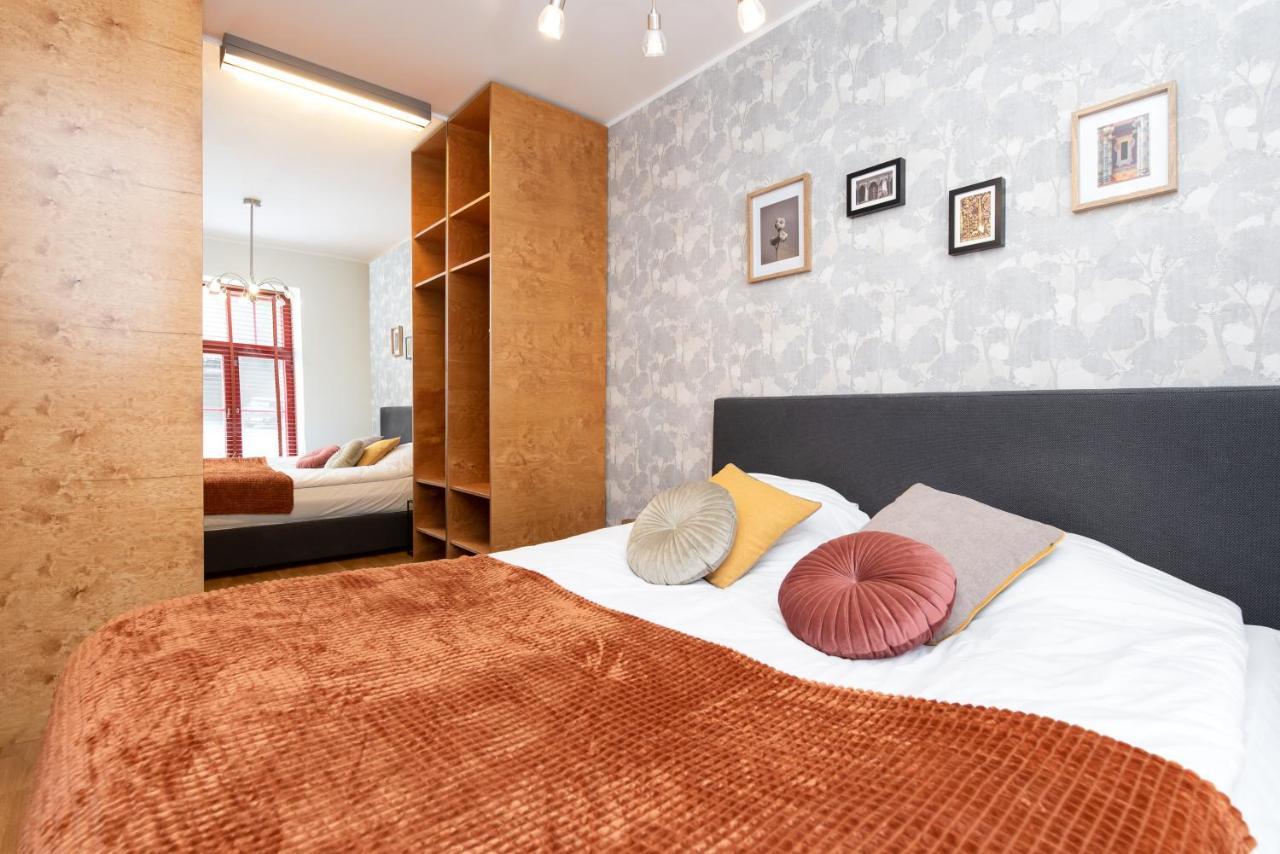 Stylish Apartment With Parking In Telliskivi Талин Екстериор снимка